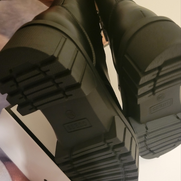 Guess ferina lug sole lace up  combat boots black - Picture 10 of 12